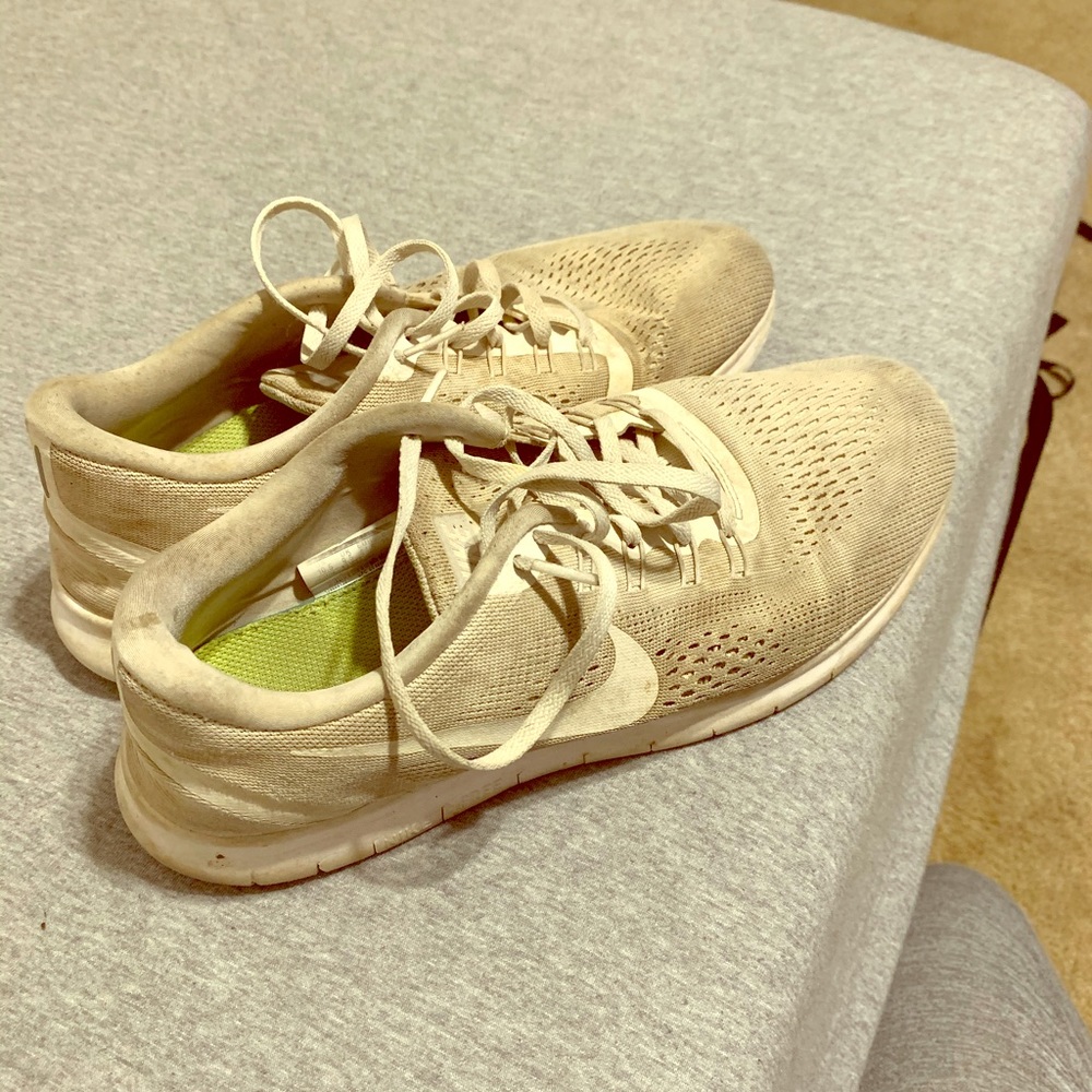 Nike free run shoes